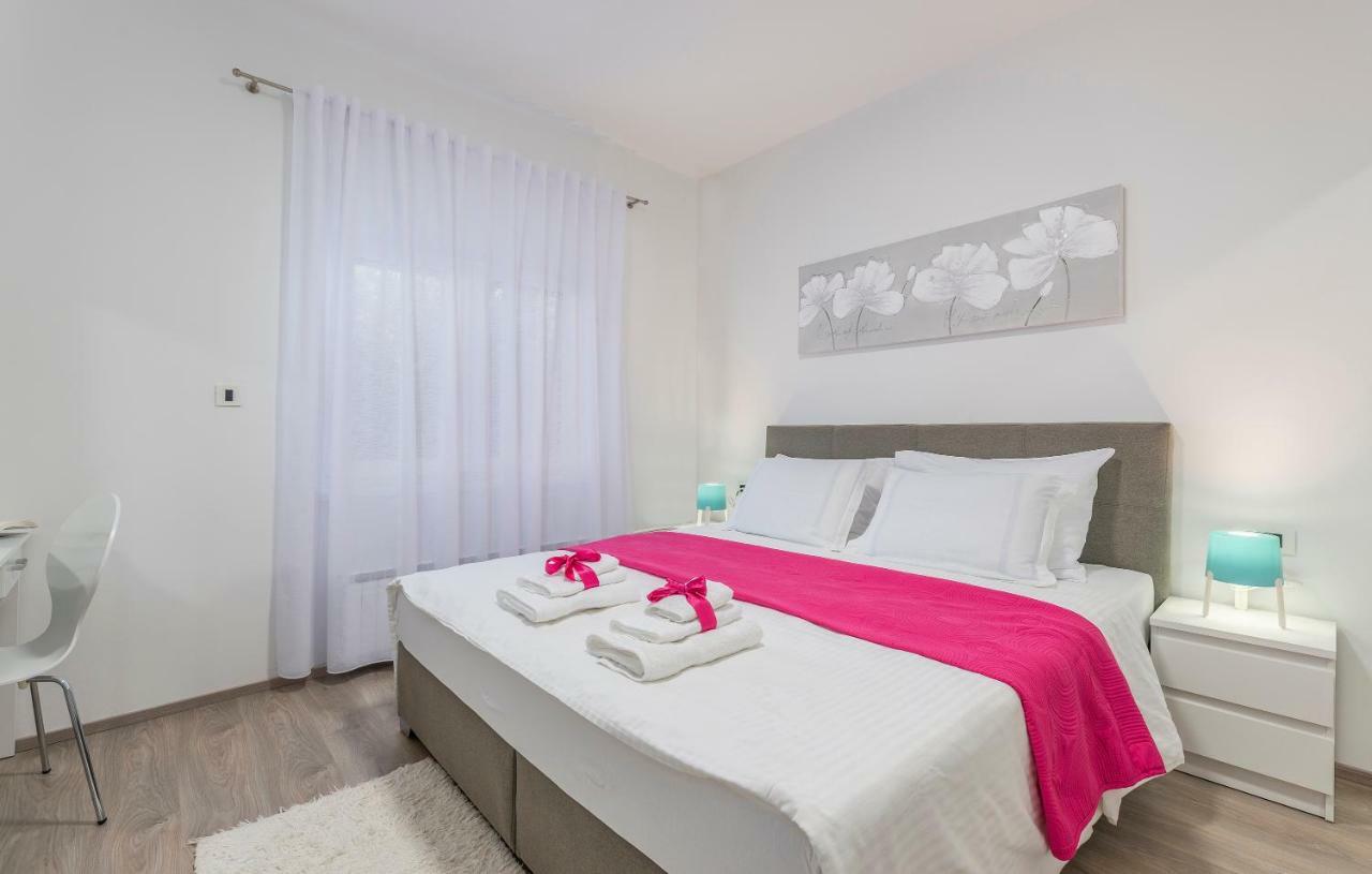 Apartments Vita Porec Exterior photo